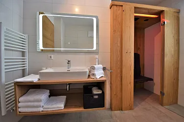 badezimmer.2.jpg